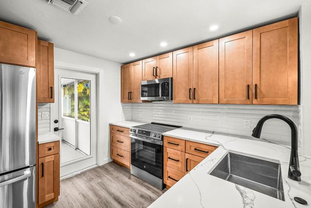 1505 NE 30th Street, Pompano Beach, FL 33064