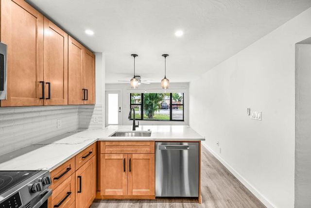 1505 NE 30th Street, Pompano Beach, FL 33064