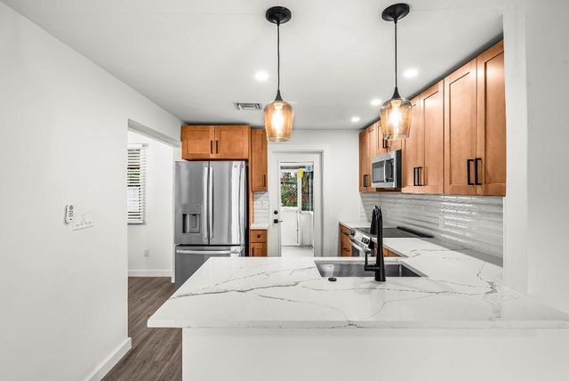 1505 NE 30th Street, Pompano Beach, FL 33064