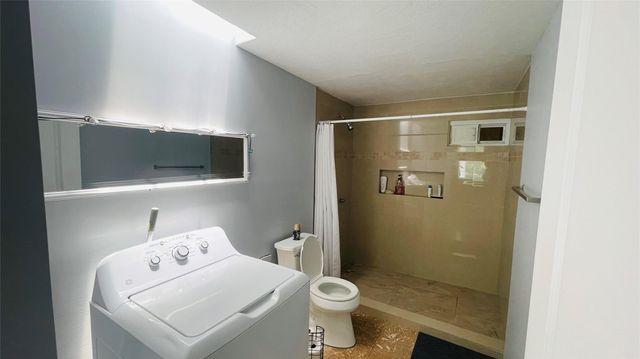 1208 Road 5005, Cleveland, TX 77327