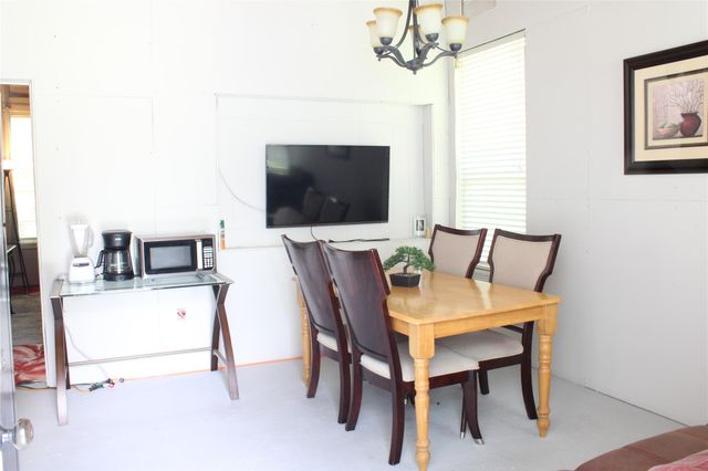 1208 Road 5005, Cleveland, TX 77327