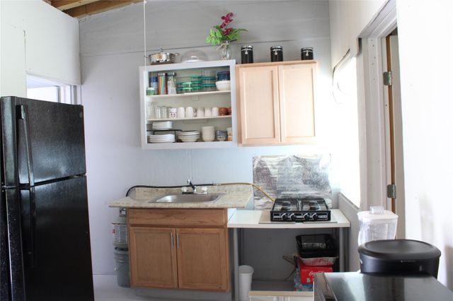 1208 Road 5005, Cleveland, TX 77327