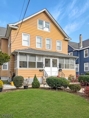 18 Guenther Pl, Passaic City, NJ 07055