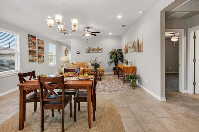 7646 Shadow Rider, Corpus Christi, TX 78414