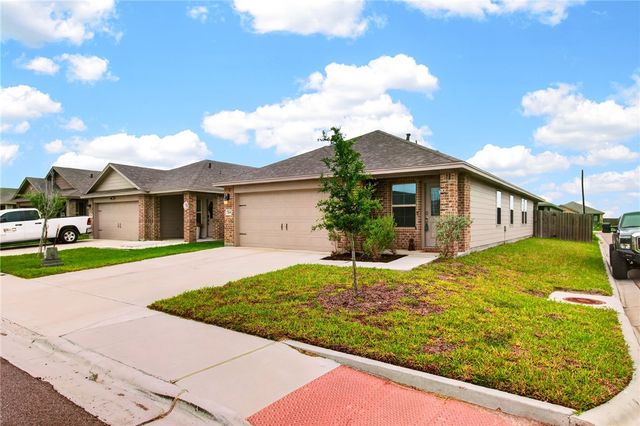 7646 Shadow Rider, Corpus Christi, TX 78414