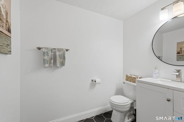 64 Shepard Avenue 64, Hamden, CT 06514