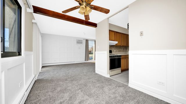 6101 W 64th Place 4, Chicago, IL 60638