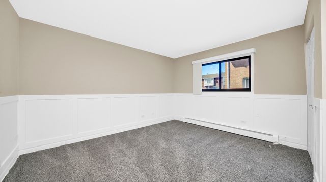 6101 W 64th Place 4, Chicago, IL 60638