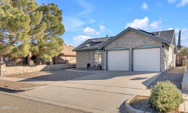 11884 DAVID FORTI Drive, El Paso, TX 79936