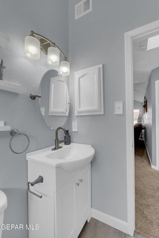 11884 DAVID FORTI Drive, El Paso, TX 79936