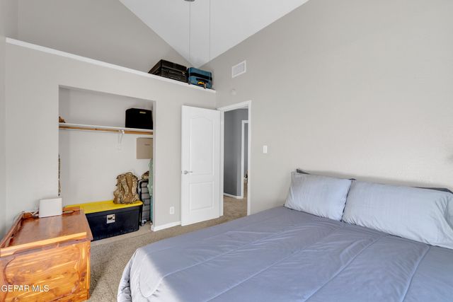 11884 DAVID FORTI Drive, El Paso, TX 79936