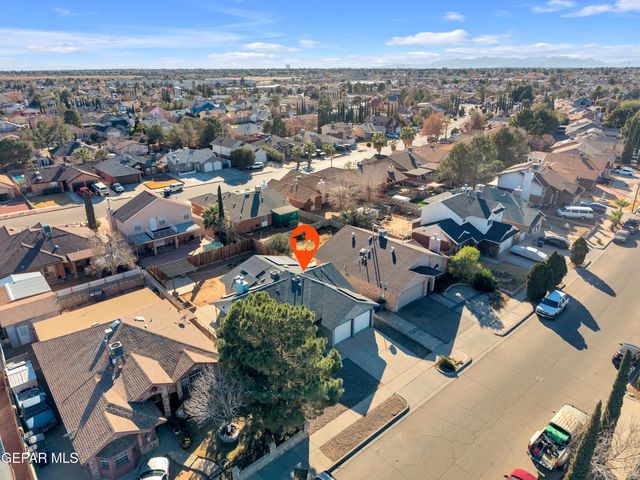 11884 DAVID FORTI Drive, El Paso, TX 79936