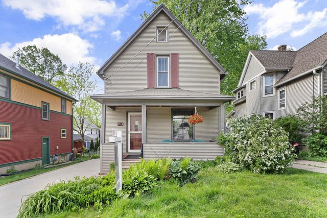 2314 Center Avenue, Madison, WI 53704