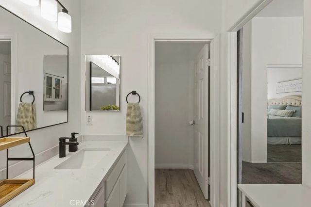 565 Rosalinda Drive, Oxnard, CA 93030