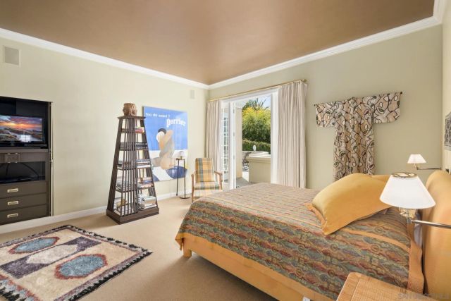 7612 Hillside, San Diego, CA 92037