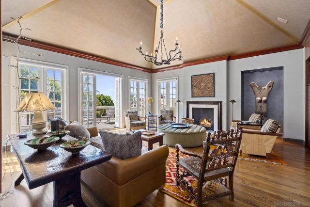 7612 Hillside, San Diego, CA 92037