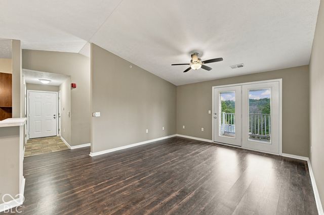 6239 Amber Creek Lane 309, Indianapolis, IN 46237