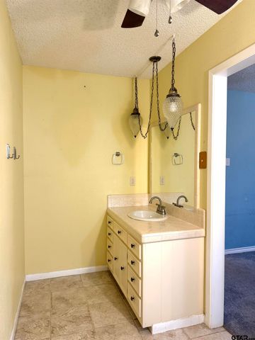 914 S Pineda, Jacksonville, TX 75766