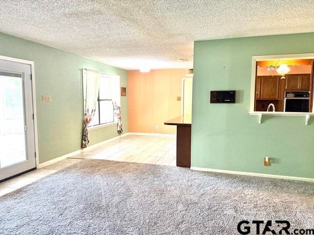 914 S Pineda, Jacksonville, TX 75766