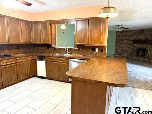 914 S Pineda, Jacksonville, TX 75766