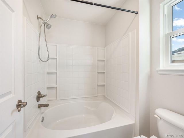 188 S Granby Court, Aurora, CO 80012