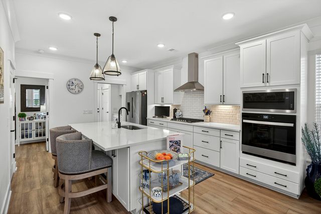 106 Pine Waters Lane, Summerville, SC 29483