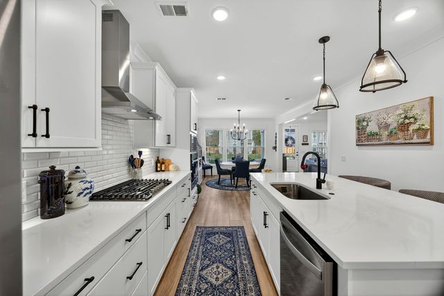 106 Pine Waters Lane, Summerville, SC 29483