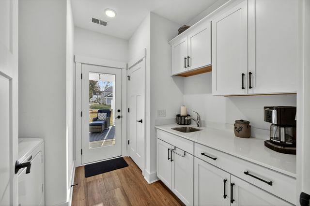 106 Pine Waters Lane, Summerville, SC 29483