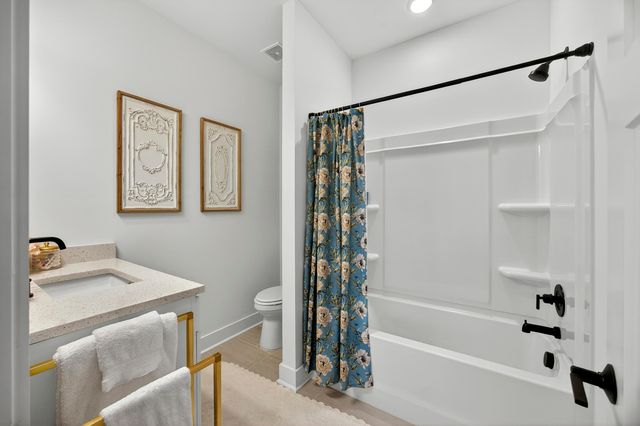 106 Pine Waters Lane, Summerville, SC 29483