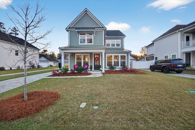 106 Pine Waters Lane, Summerville, SC 29483