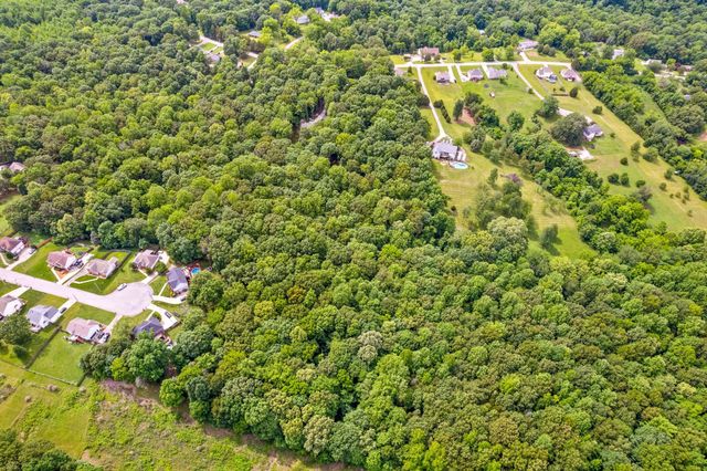 1 Ferry Rd, Clarksville, TN 37040