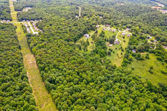 1 Ferry Rd, Clarksville, TN 37040