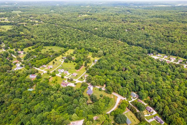 1 Ferry Rd, Clarksville, TN 37040