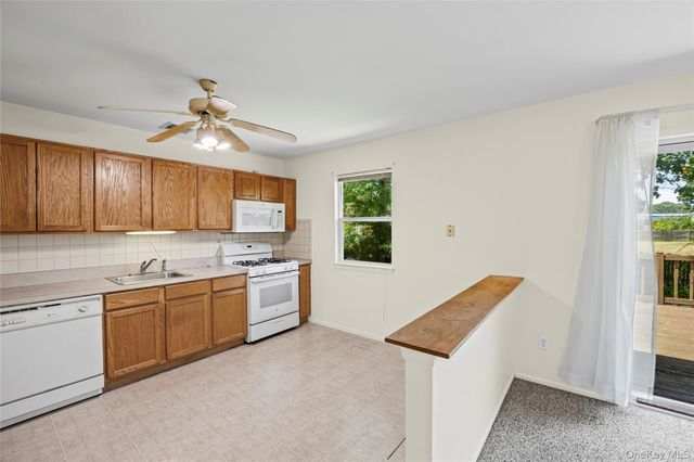 423 Free State Drive, Shirley, NY 11967