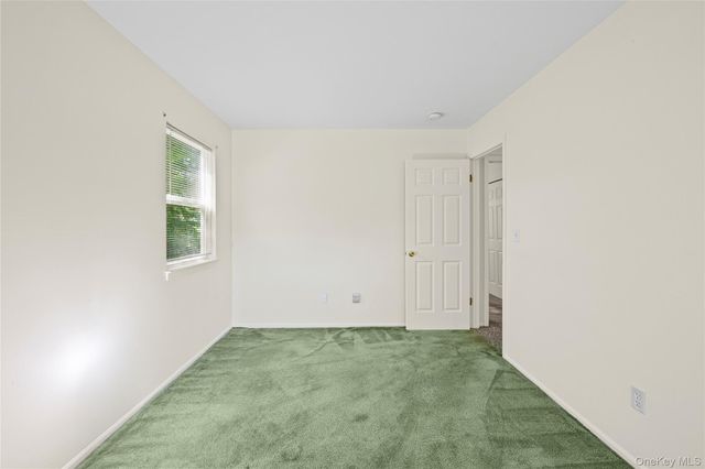 423 Free State Drive, Shirley, NY 11967