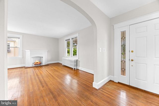 1257 CIRCLE DR, Baltimore, MD 21227