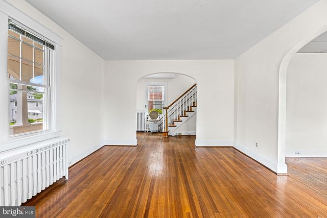 1257 CIRCLE DR, Baltimore, MD 21227