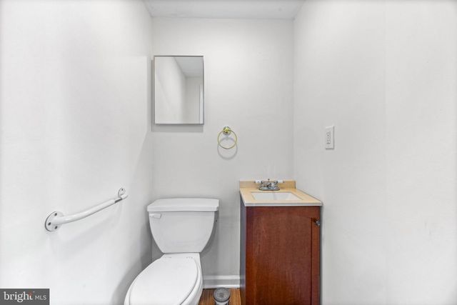 1257 CIRCLE DR, Baltimore, MD 21227