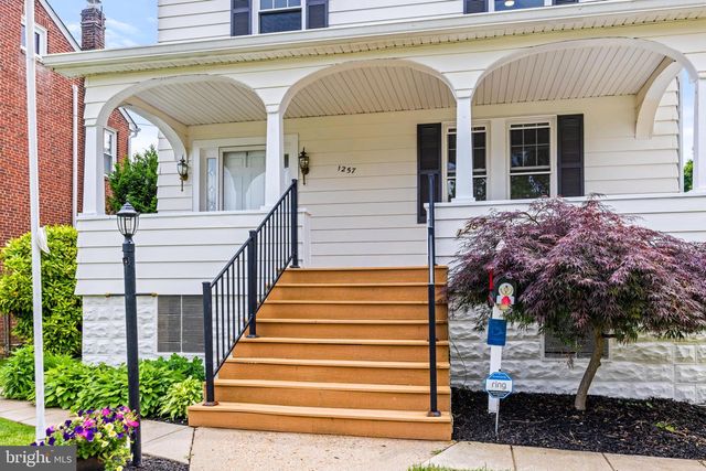 1257 CIRCLE DR, Baltimore, MD 21227