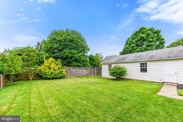 1257 CIRCLE DR, Baltimore, MD 21227