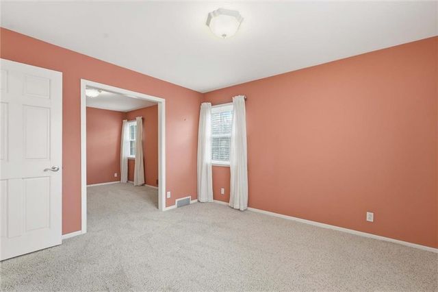 5500 W 88th Terrace, Overland Park, KS 66207