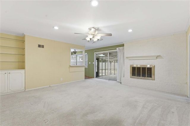 5500 W 88th Terrace, Overland Park, KS 66207