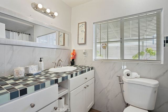 7961 Orangewood Avenue, Stanton, CA 90680