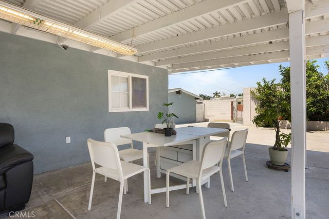 7961 Orangewood Avenue, Stanton, CA 90680