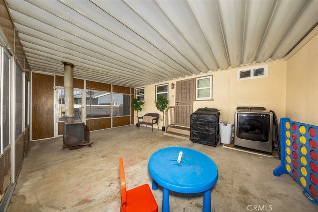 1222 W Lynwood, San Bernardino, CA 92405