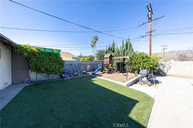 1222 W Lynwood, San Bernardino, CA 92405