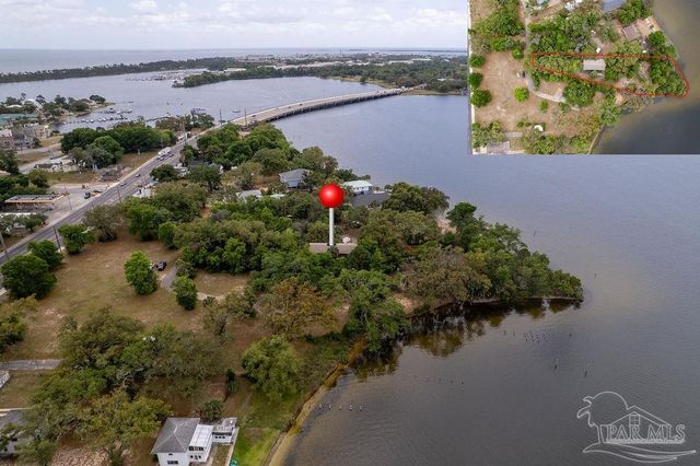 122 Celeste Pl, Pensacola, FL 32507