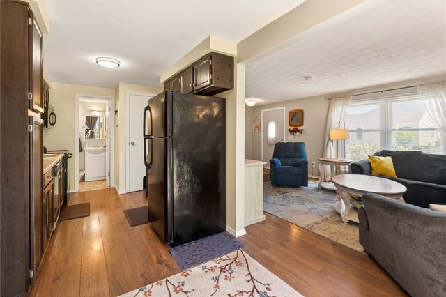 51 Springwood Drive, Webster, NY 14580