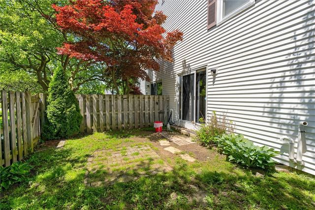 51 Springwood Drive, Webster, NY 14580