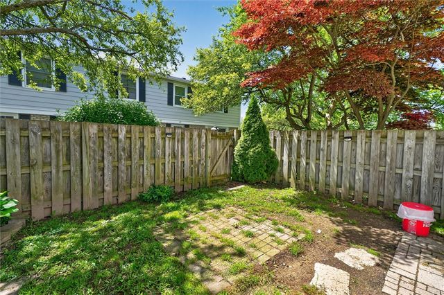 51 Springwood Drive, Webster, NY 14580